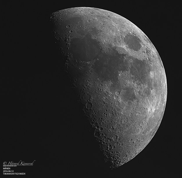 Moon_120616_205546_g4_ap418_wavelets_PS