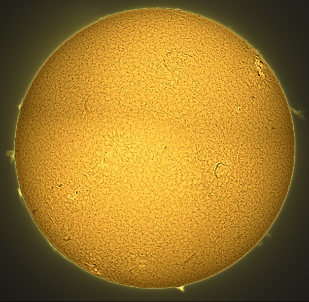 Date: 25.04.2013 Location: Backyard, Asker, NO Optics: Lunt LS35THa, 400mm f11,4 Camera: IS 618 MU CCD Exposure: Mosaic of 4 images, ca 200 frames Postprocessing: Registax 6, Photoshop CS5